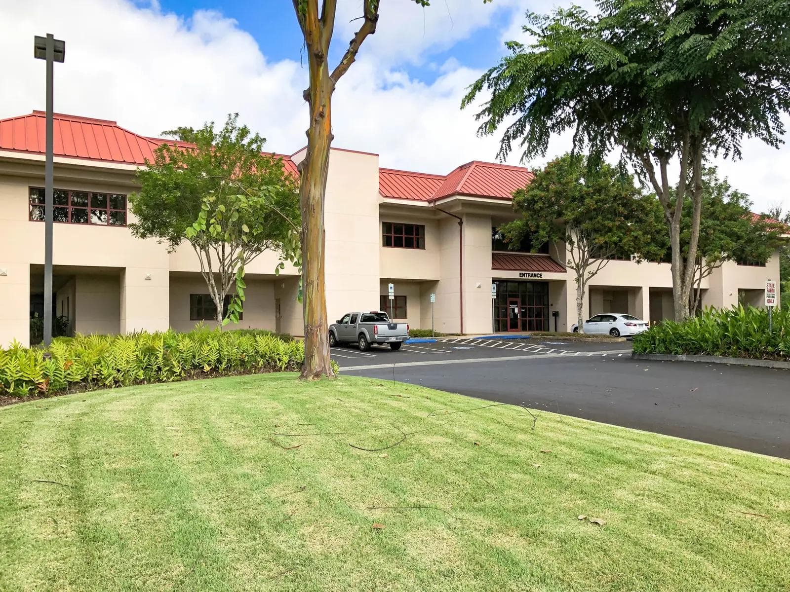 Watumull Properties buys former Hawaii State Farm building for $10M