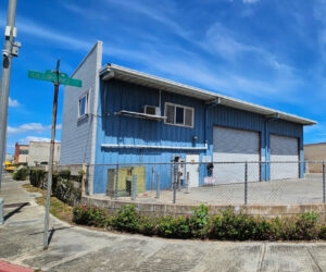 1008 Ulupono - Building Exterior